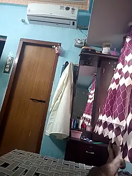 fun boy 33 online show from April 29, 2026, 5:33 am