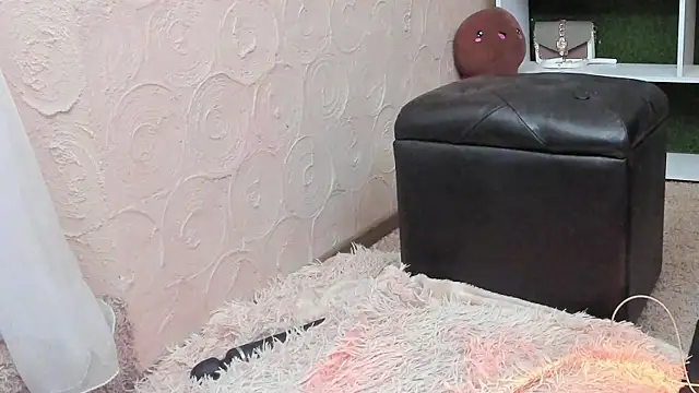 lililiana online show from July 11, 2026, 8:25 am