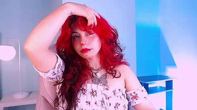 Snapshot of Lilyred_ chatting on August 3, 2026, 3:47 am Lilyred online show from August 3, 2026, 3:47 am