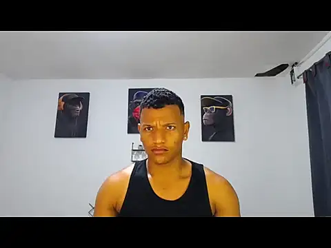 Snapshot of Ian_Arcia chatting on June 4, 2026, 11:42 pm Ian Arcia online show from June 4, 2026, 11:42 pm