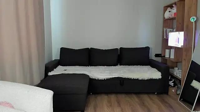 Snapshot of AnnaAlexArti chatting on June 5, 2026, 5:34 am AnnaAlexArti online show from June 5, 2026, 5:34 am
