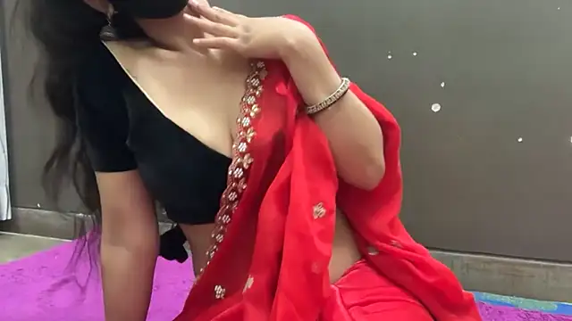 Snapshot of Kanika_76 chatting on August 6, 2026, 5:30 pm Kanika 76 online show from August 6, 2026, 5:30 pm