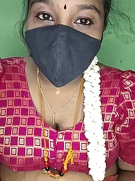 Snapshot of tamil_butterfly chatting on June 12, 2026, 6:49 pm tamil butterfly online show from June 12, 2026, 6:49 pm