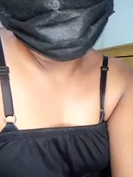 Snapshot of Kristeena- chatting on May 21, 2026, 10:01 am Kristeena- online show from May 21, 2026, 10:01 am