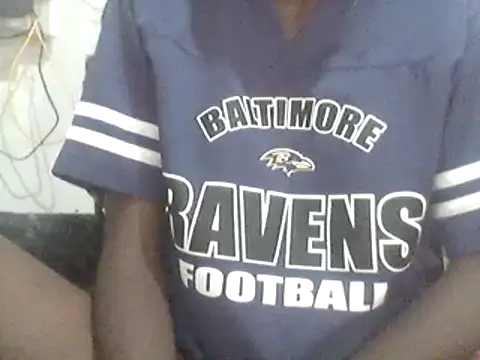 Snapshot of Leeratoe chatting on June 7, 2026, 5:01 am Leeratoe online show from June 7, 2026, 5:01 am