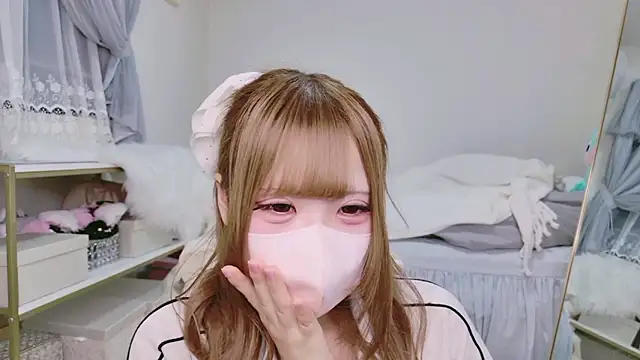 Snapshot of Ichiru_chan chatting on June 19, 2026, 7:14 am Ichiru chan online show from June 19, 2026, 7:14 am