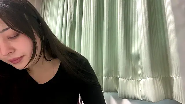 Sonata Asky online show from May 15, 2026, 11:47 pm