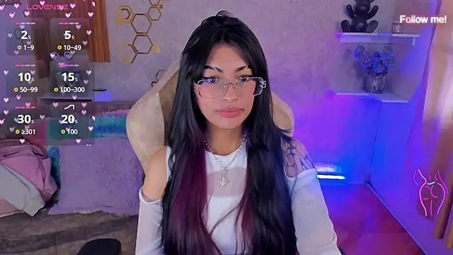 Snapshot of mia_smoke_ chatting on June 12, 2026, 4:49 pm mia smoke online show from June 12, 2026, 4:49 pm