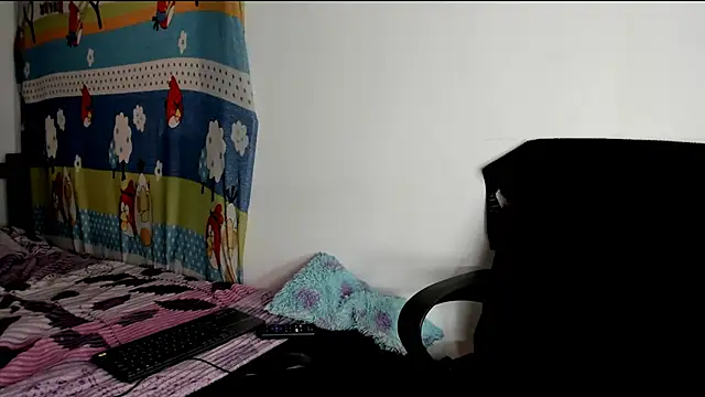 Vannellope vladimir online show from May 15, 2026, 1:53 pm