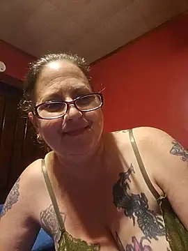 Snapshot of Harleygirl73 chatting on August 1, 2026, 1:14 am Harleygirl73 online show from August 1, 2026, 1:14 am