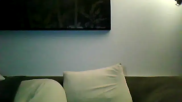 Snapshot of Soloyan chatting on October 25, 2025, 4:44 am Soloyan online show from October 25, 2025, 4:44 am