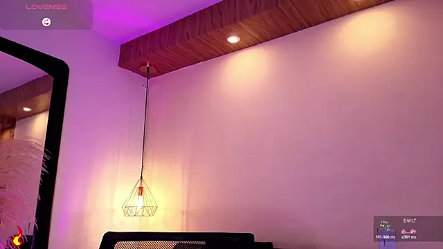 Chloe monroee online show from July 17, 2026, 3:26 am