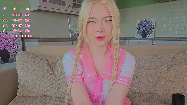 Chanelbayerr online show from May 22, 2026, 6:33 am