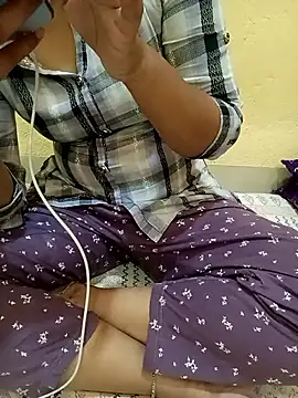 Seema yadav01 online show from May 30, 2026, 5:36 am