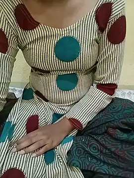 Seema yadav01 online show from May 23, 2026, 5:17 am