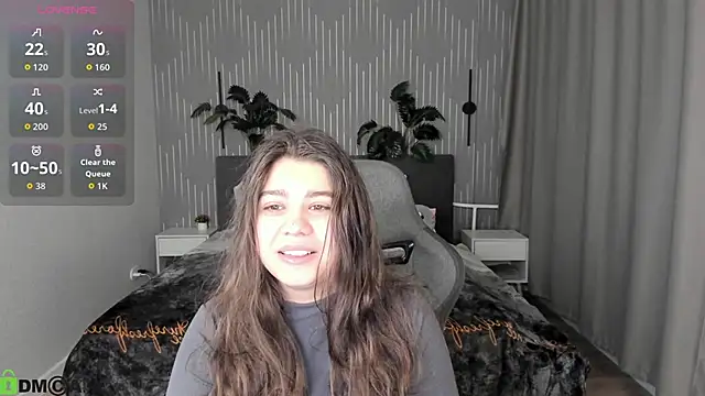 Trisha Moore online show from May 22, 2026, 1:03 am