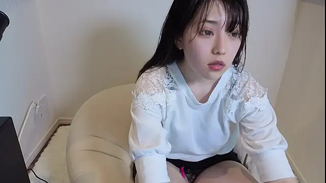 Snapshot of natuki_0122 chatting on May 27, 2026, 6:43 am natuki 0122 online show from May 27, 2026, 6:43 am