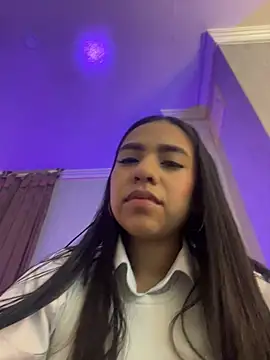 Dulcerouss   online show from May 20, 2026, 11:29 am