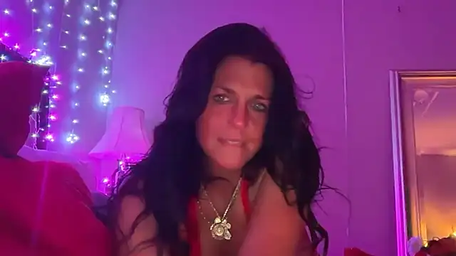 Snapshot of cum2medaddy2 chatting on June 20, 2026, 4:50 am cum2medaddy2 online show from June 20, 2026, 4:50 am