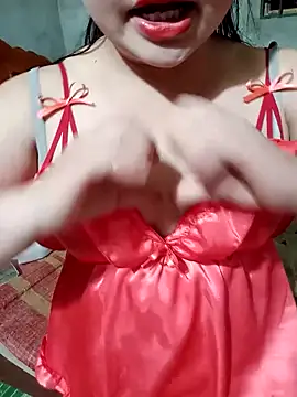 Snapshot of Lily_Henry chatting on May 8, 2026, 3:38 pm Lily Henry online show from May 8, 2026, 3:38 pm