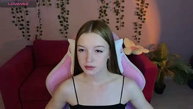 Snapshot of Eva_Th0mpson chatting on June 25, 2026, 2:53 am Eva Th0mpson online show from June 25, 2026, 2:53 am