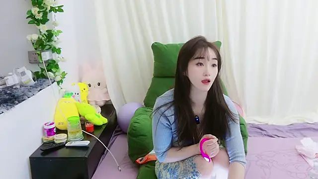 JJ8521 online show from June 10, 2026, 11:17 pm