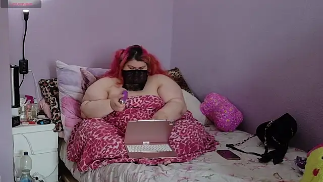 Lady KitsuneBIG online show from July 7, 2026, 6:47 am
