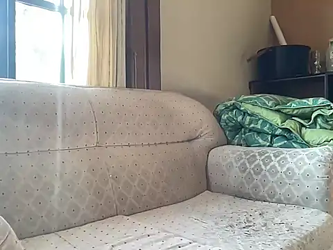 alecsgzz online show from June 29, 2026, 8:52 pm
