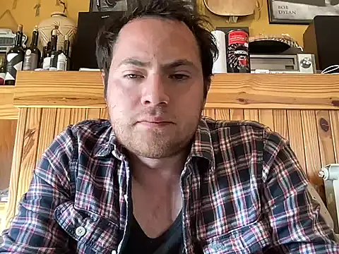 alecsgzz online show from July 18, 2026, 8:17 pm