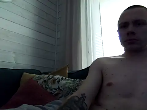 Snapshot of fitboyy_ chatting on May 25, 2026, 8:57 am fitboyy online show from May 25, 2026, 8:57 am