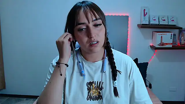 Snapshot of anyela_bubble18 chatting on June 27, 2026, 4:18 am anyela bubble18 online show from June 27, 2026, 4:18 am