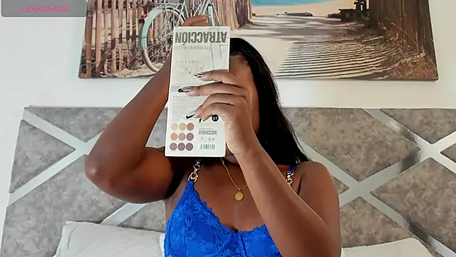 Snapshot of Alisson-Noa chatting on May 12, 2026, 12:55 pm Alisson-Noa online show from May 12, 2026, 12:55 pm