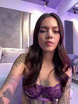 Snapshot of VeroJenkins_ chatting on May 7, 2026, 2:31 pm VeroJenkins online show from May 7, 2026, 2:31 pm