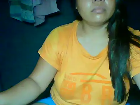 Snapshot of MommyKaye30 chatting on June 6, 2026, 7:30 pm MommyKaye30 online show from June 6, 2026, 7:30 pm