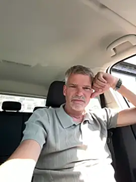 Snapshot of Thor-82 chatting on June 10, 2026, 8:15 am Thor-82 online show from June 10, 2026, 8:15 am
