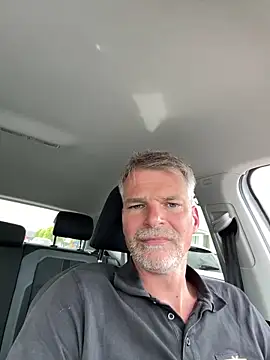 Snapshot of Thor-82 chatting on June 1, 2026, 12:16 pm Thor-82 online show from June 1, 2026, 12:16 pm
