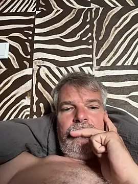 Snapshot of Thor-82 chatting on June 20, 2026, 6:18 am Thor-82 online show from June 20, 2026, 6:18 am