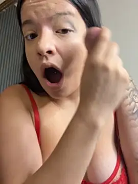 ClaireVoss online show from July 26, 2026, 10:44 am