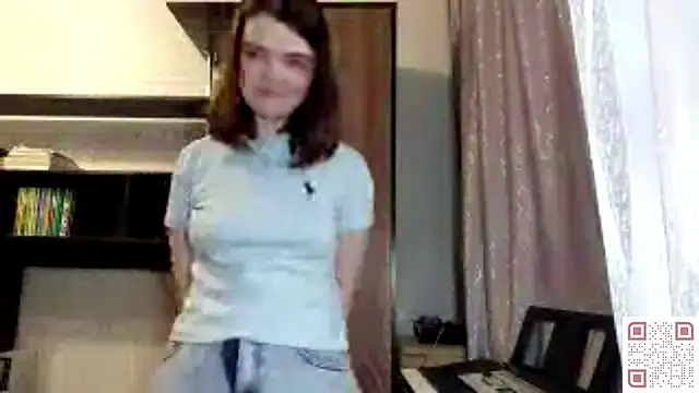 Snapshot of RebelDesiree chatting on May 16, 2026, 9:08 am RebelDesiree online show from May 16, 2026, 9:08 am