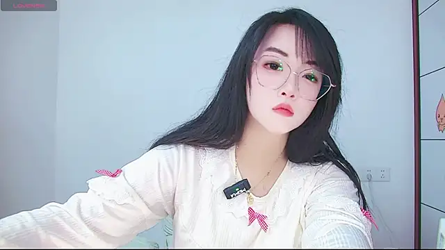 xiaoyu5 online show from July 10, 2026, 1:22 pm
