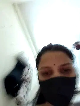 Snapshot of kiran-baby chatting on May 19, 2026, 4:58 pm kiran-baby online show from May 19, 2026, 4:58 pm