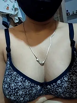 Snapshot of kiran-baby chatting on August 2, 2026, 7:11 pm kiran-baby online show from August 2, 2026, 7:11 pm