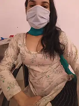 Snapshot of zoya_baby_ chatting on June 7, 2026, 5:12 am zoya baby online show from June 7, 2026, 5:12 am