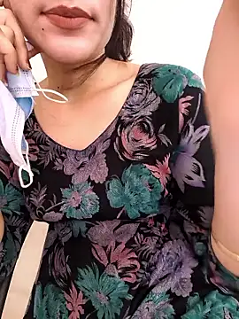 Snapshot of zoya_baby_ chatting on May 16, 2026, 6:34 am zoya baby online show from May 16, 2026, 6:34 am