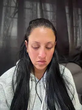 Snapshot of Cloe-Fire chatting on May 29, 2026, 11:05 am Cloe-Fire online show from May 29, 2026, 11:05 am