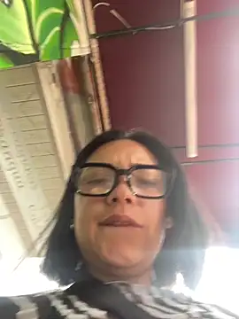 Snapshot of sarita_hos chatting on August 1, 2026, 3:54 pm sarita hos online show from August 1, 2026, 3:54 pm