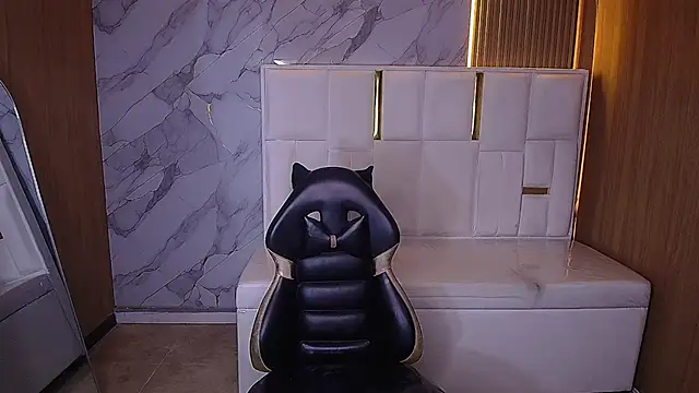 Snapshot of sweet_sky_tf chatting on July 16, 2026, 7:55 pm sweet sky tf online show from July 16, 2026, 7:55 pm