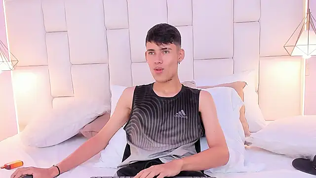 Snapshot of JacobFerrer chatting on May 12, 2026, 5:30 pm JacobFerrer online show from May 12, 2026, 5:30 pm