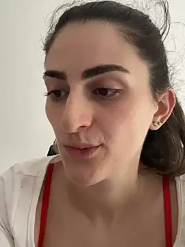 Snapshot of OliviaBaby- chatting on July 8, 2026, 2:18 pm OliviaBaby- online show from July 8, 2026, 2:18 pm