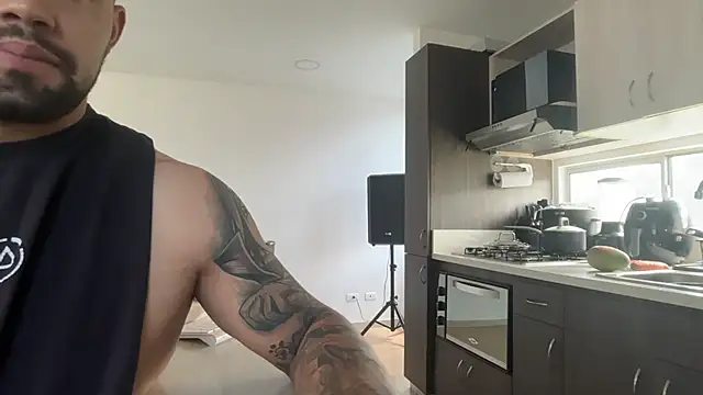 exclusivecouple69 online show from May 31, 2026, 5:29 pm